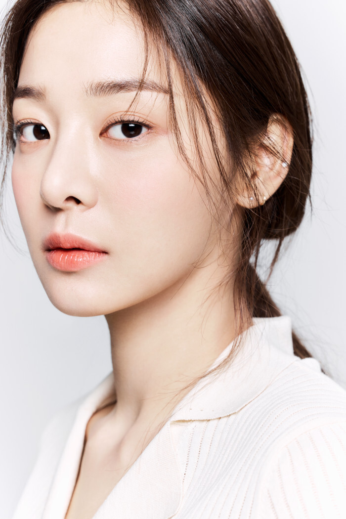 설인아 새 프로필 사진 | 인스티즈