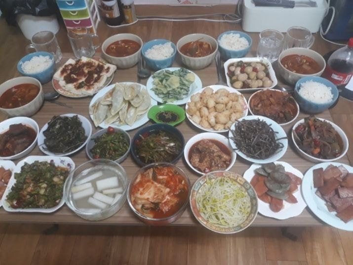 손이 크신 어느 어머님 밥상 수준 | 인스티즈