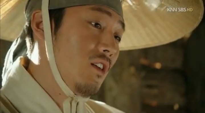 뿌리깊은나무 이미지