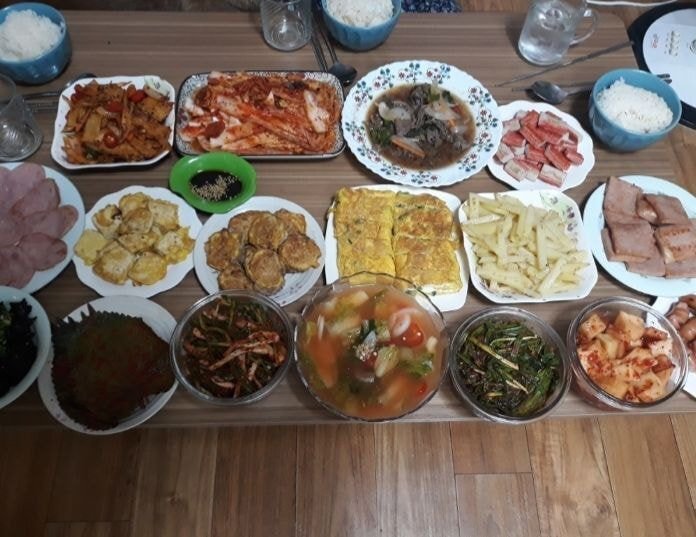 손이 크신 어느 어머님 밥상 수준 | 인스티즈