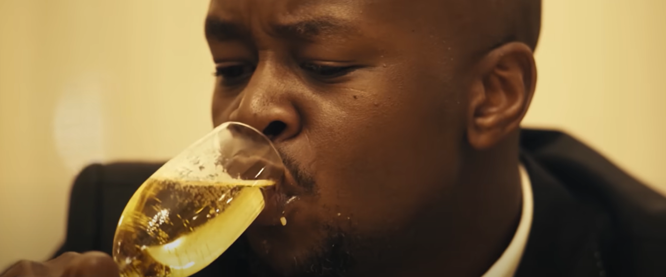 사장님이 실수로 팁을 너무 많이 주신거같다 | 인스티즈