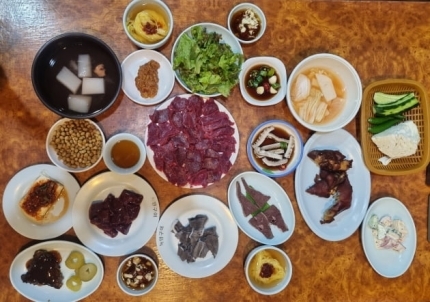 한뭉티기 이미지