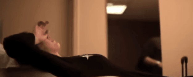 공연도중 이혼 통보 받고 오열하는 케이티 페리. jpg | 인스티즈