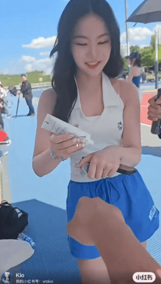 걸그룹 스테이씨의 고양이상 아이사 실물느낌.gif | 인스티즈