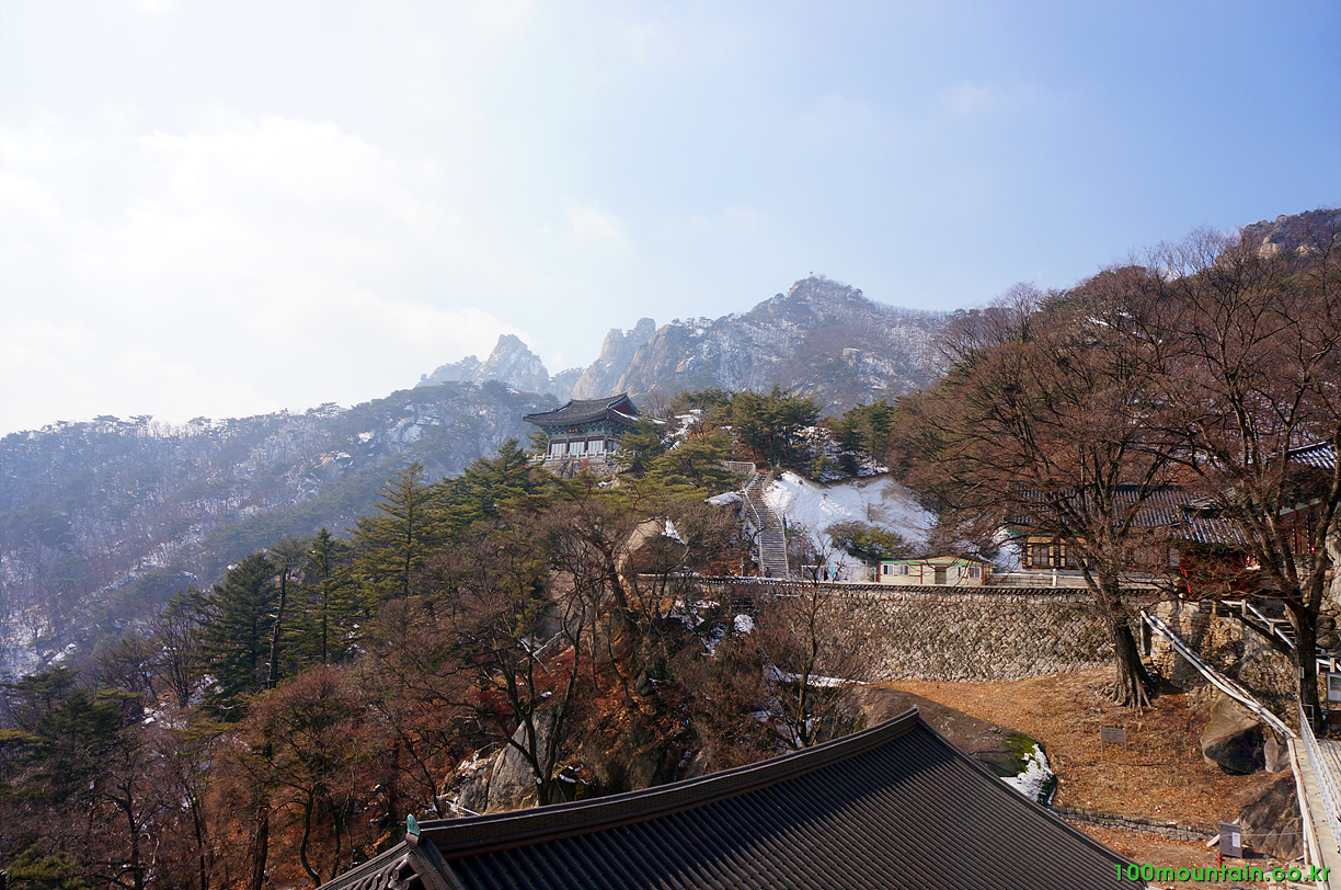 83c6d88d7114dca0dcfae259aeb9baeeb062c41b