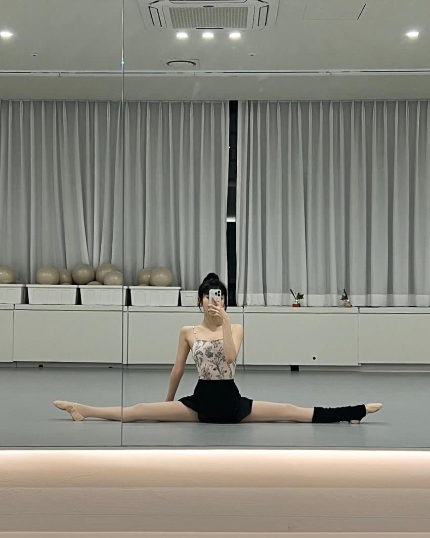 발레하는 사진 올린 스테이씨 박시은.jpg | 인스티즈