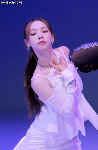 스튜디오 춤 에스파 카리나 | 인스티즈