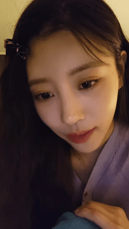 인스타 라이브 방송하다 악플보고 꽤 속상한듯한 러블리즈 이미주.jpg | 인스티즈