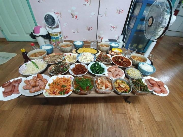 손이 크신 어느 어머님 밥상 수준 | 인스티즈
