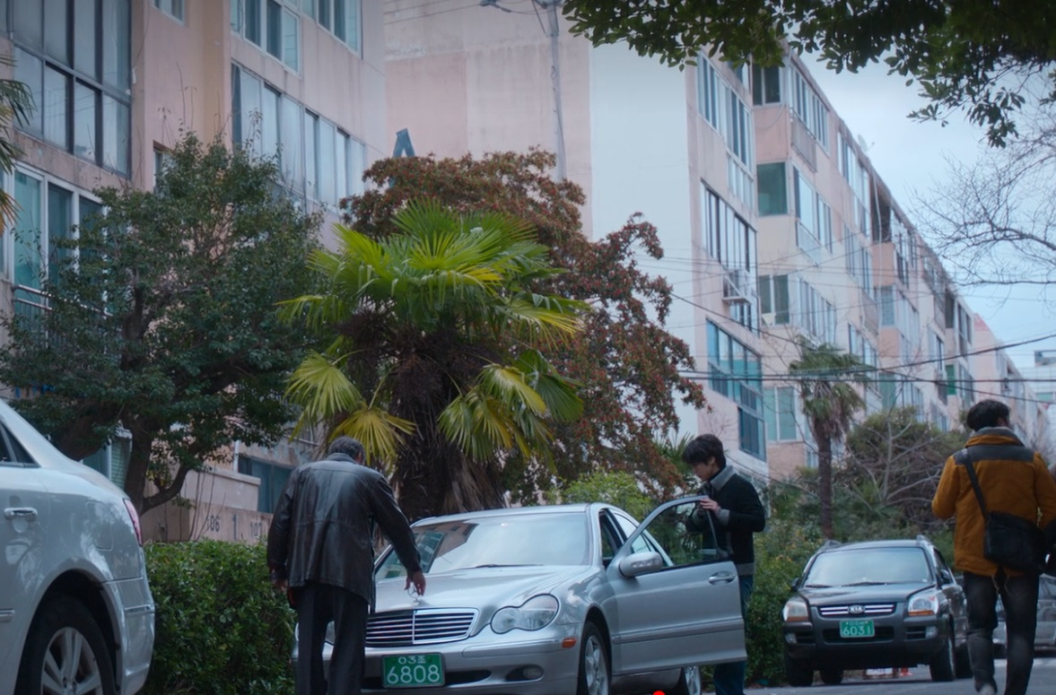 폭싹) 학씨 부상길도 정색하게 만드는 사위의 광기 | 인스티즈