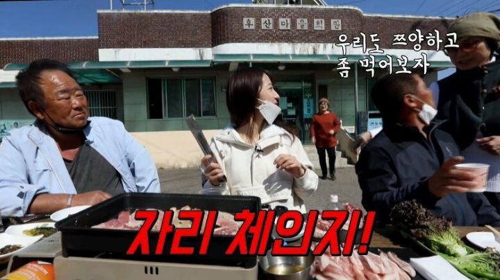 9b40b7cf4f21ca1bdf232ca64c4183d20122f281