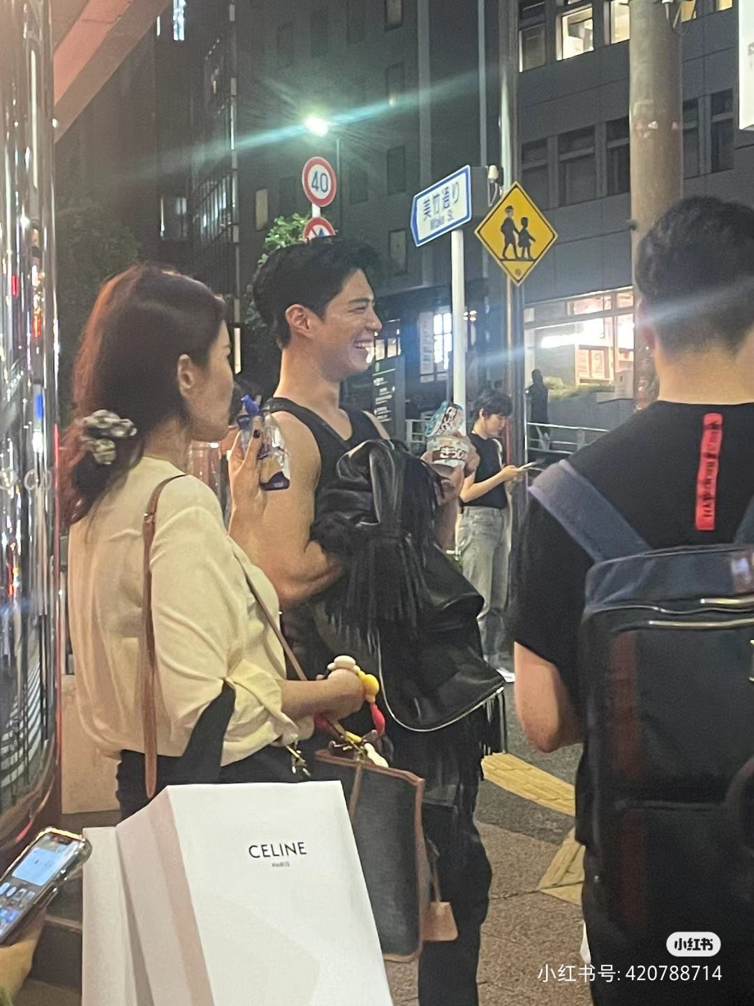 논란중인 일본 편의점에서 목격된 박보검.jpg | 인스티즈