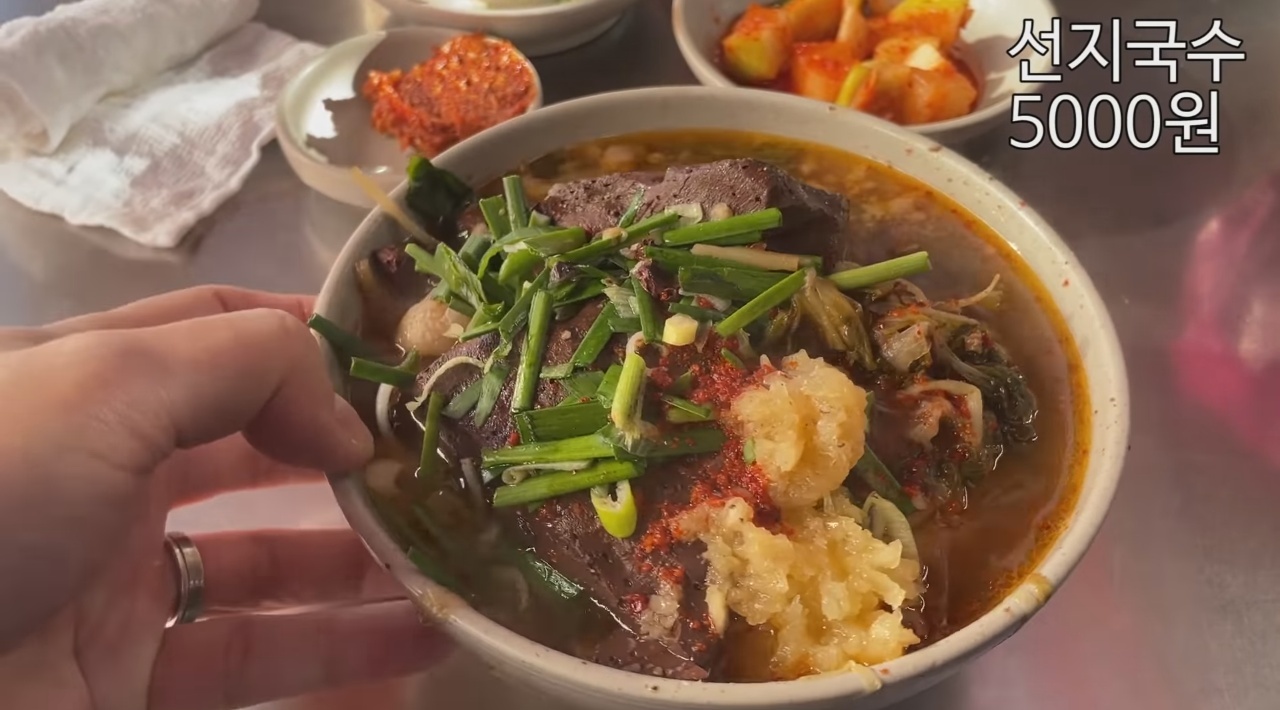먹방 유튜버가 부산에서 가장 맛있게 먹었다는 음식 | 인스티즈