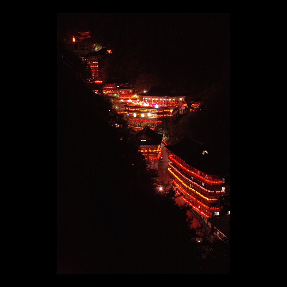 a733e6aac79bb8b9c3d22f9a2fcf624da4a703b7