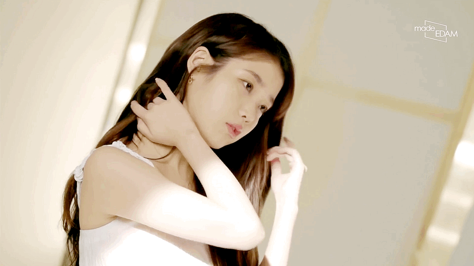섹시한 아이유.jpgif | 인스티즈