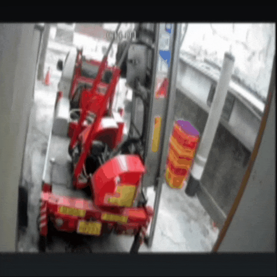 어제자 보배 죽을뻔 했다는 사다리차 사고 | 인스티즈
