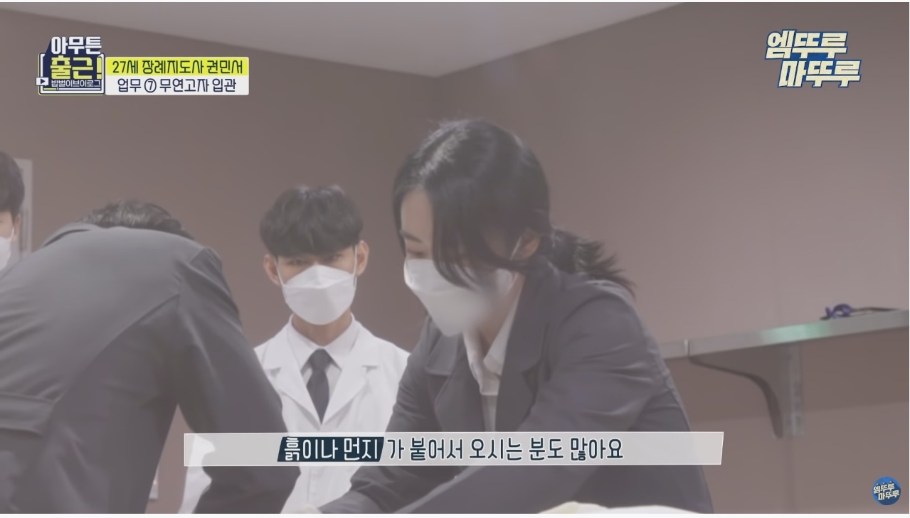 bb4b6938046933b879d94e7d44efb2f18b1648f9