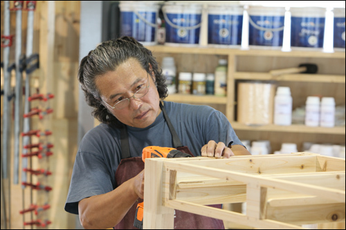 bc06921d1a96e54003c76a76fcc5da483151cf14