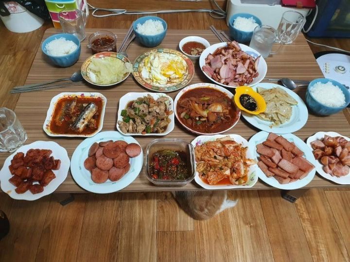 손이 크신 어느 어머님 밥상 수준 | 인스티즈