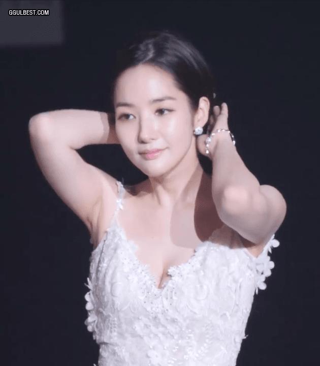 슴부먼트 장인 배우 박민영 