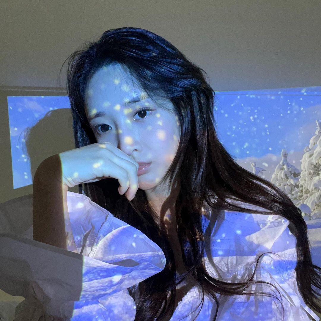 며칠 후면 30살이 되는 러블리즈 유지애 인스타 라이브.gif | 인스티즈