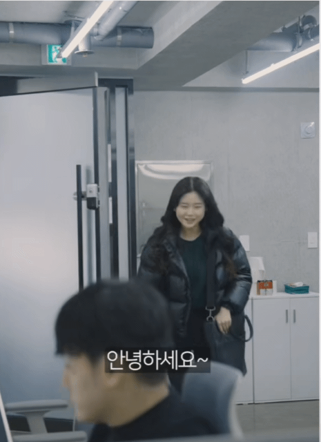  생리대 털어뜨린 여직원에 대한 사례 3가지 | 인스티즈