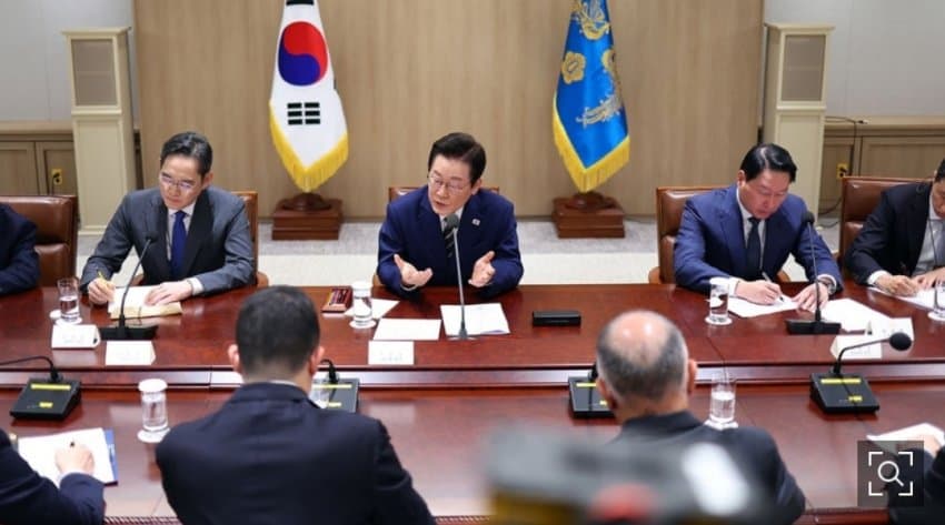 ???:이잼 대통령되면 기업들 해외로 떠난다!!! | 인스티즈