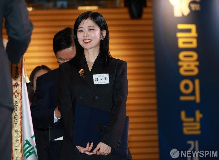 " 200억 이상 기부 " 장나라 근황 | 인스티즈