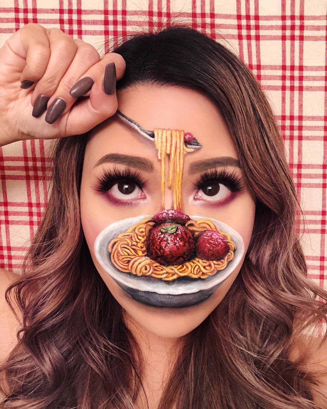 괴기스러운 착시 메이크업 | 인스티즈