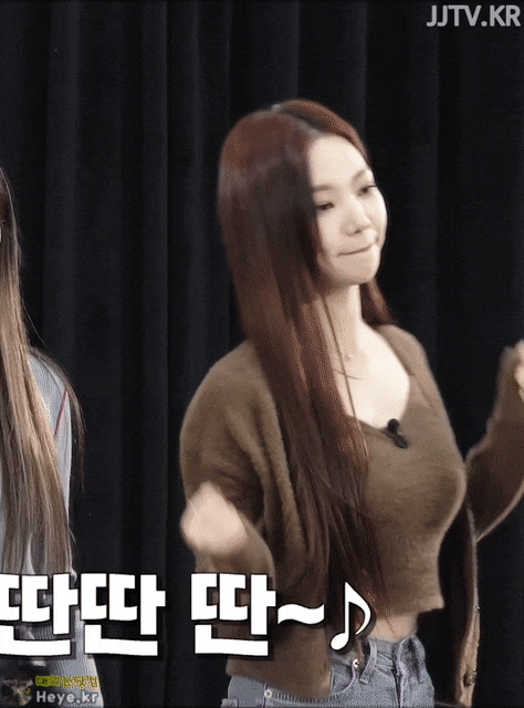 카리나는 인간이에요 AI가 아니라.gif | 인스티즈