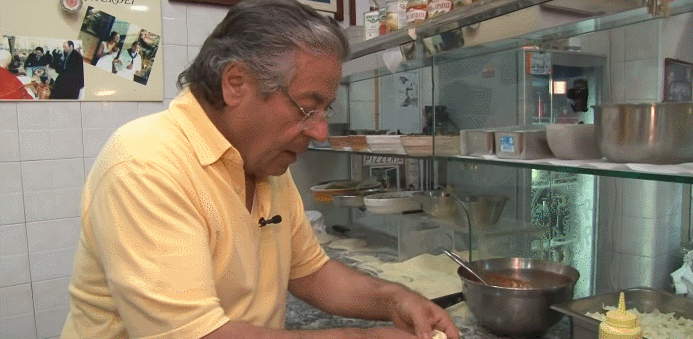 이탈리아 나폴리의 120년된 화덕 피자집 | 인스티즈