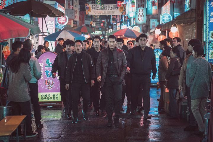 범죄도시1 장첸 패거리에 강해상 패거리가 쳐들어가면 이길수 있다? 없다? | 인스티즈