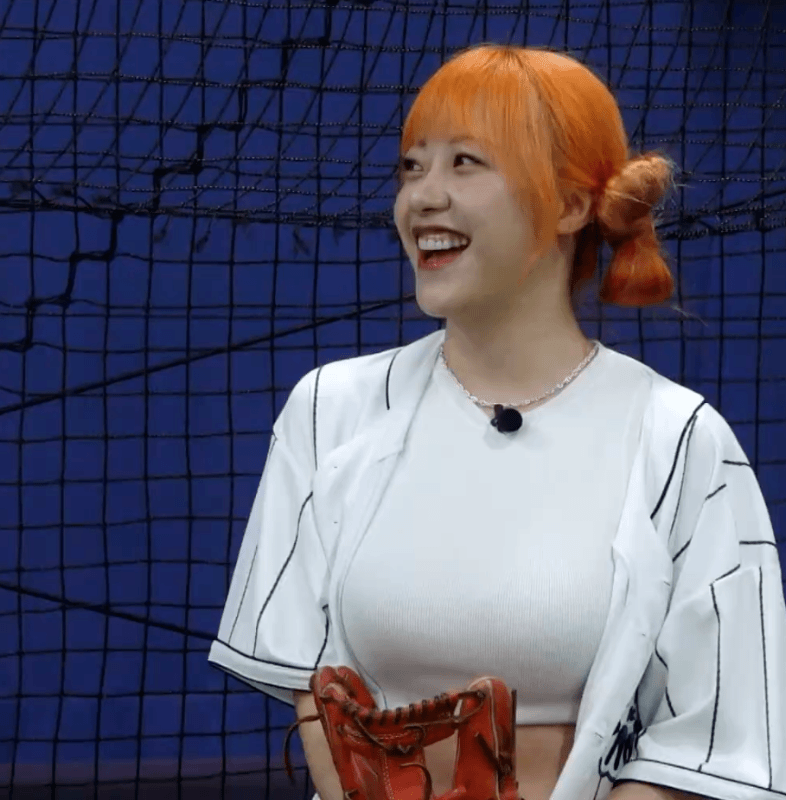키 166cm / 몸무게 46kg / 시그니처 지원 압도적 가슴 크기 