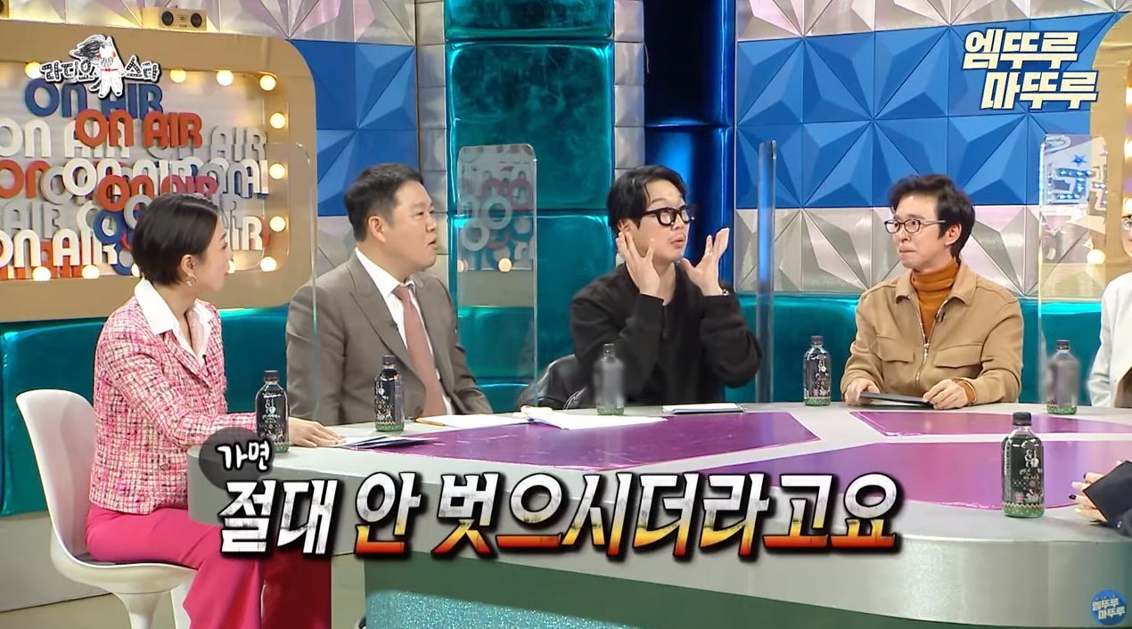 df15feb4fb887bec1bcba466a49b73d06e3a7926