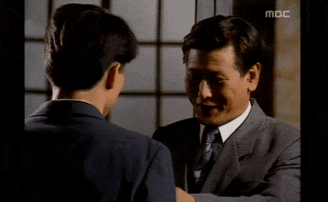 해방 직후 암울했던 한반도의 현실.gif | 인스티즈