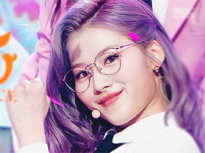 트와이스 사나.gif | 인스티즈