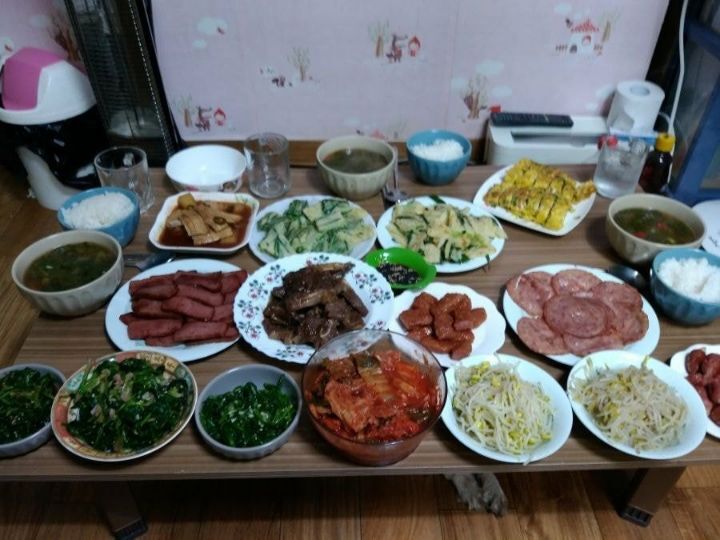 손이 크신 어느 어머님 밥상 수준 | 인스티즈