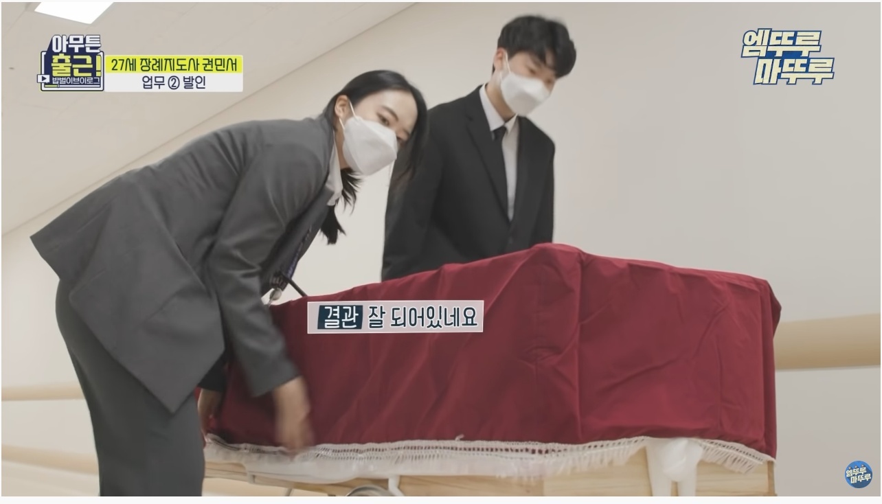 fdffb3db4027f09a09ef2162481273048e9dadaa