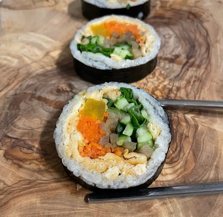 김밥먹자 이미지