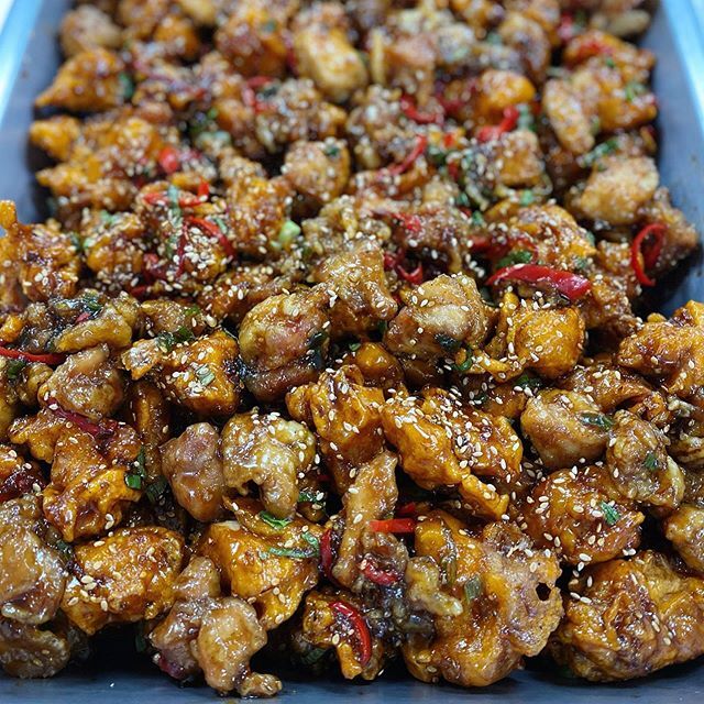 단체급식 맛초킹치킨 맛초킹탕수육 jpg | 인스티즈