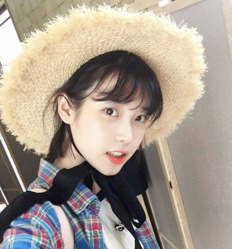 아이유가 좋아요 누른 팬아트.. | 인스티즈