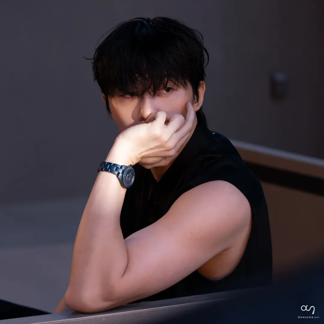 박서준 샤넬 워치 화보 비하인드 | 인스티즈