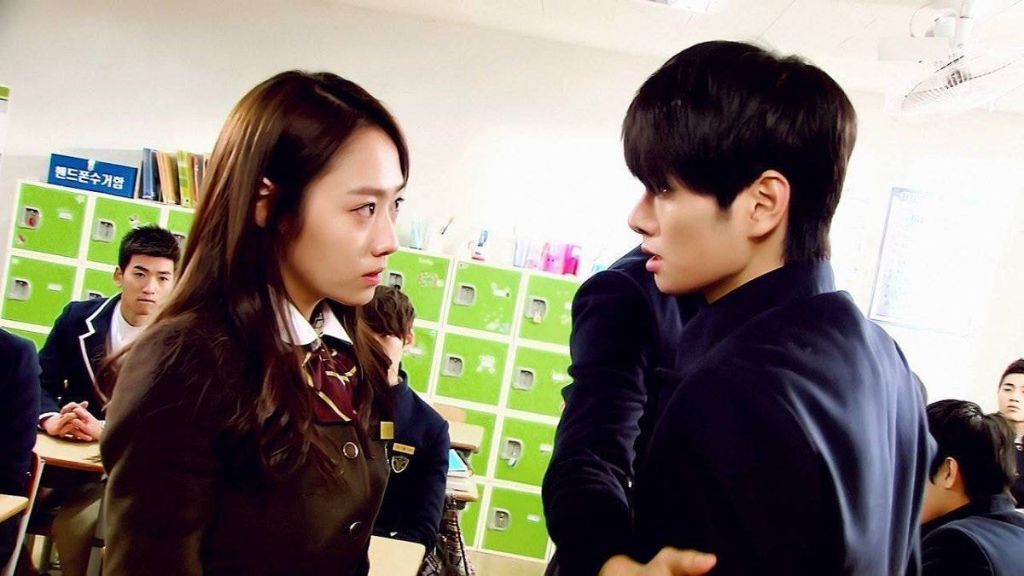 학교 2013에서 은근 인기 있었던 마이너중에 메이저 혐관 커플 | 인스티즈