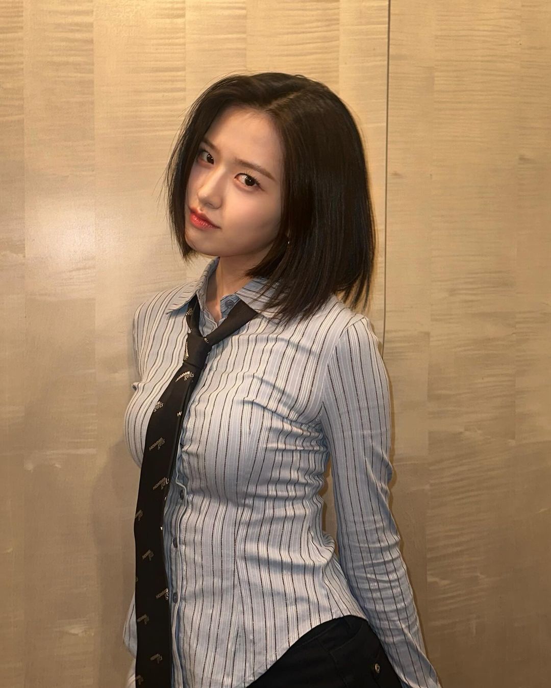 아이브 안유진 인스타 업뎃 | 인스티즈