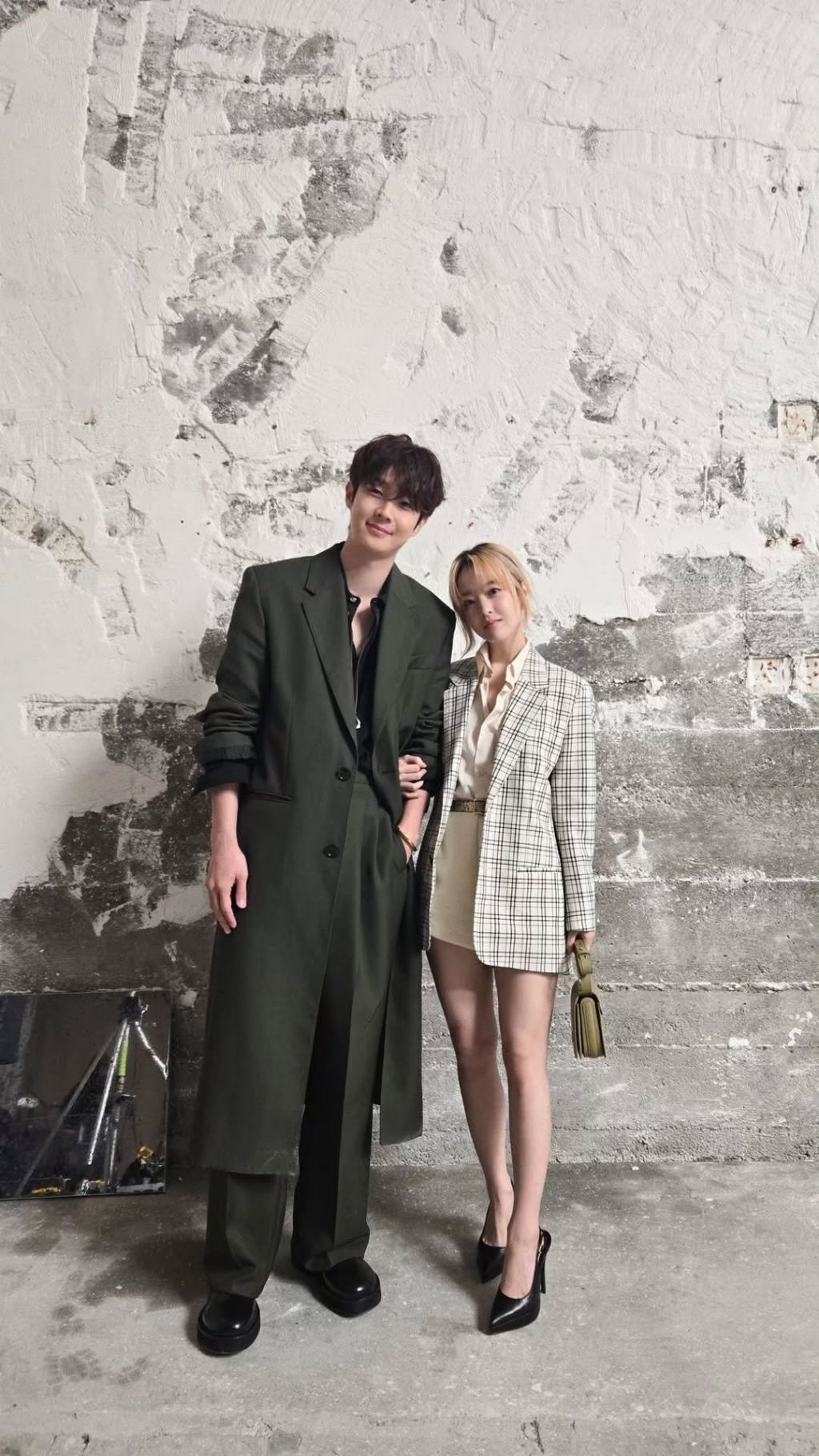 아미 25FW 파리 패션쇼에 참석한 최우식 박보영 | 인스티즈