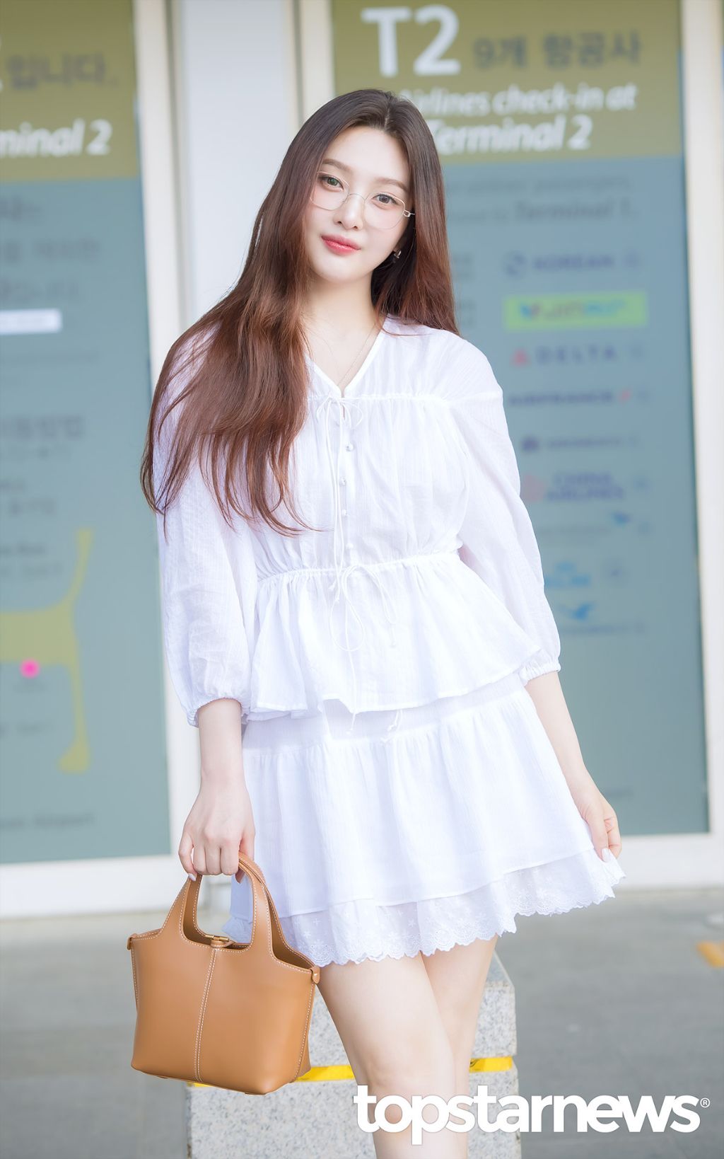 푸켓으로 출국하는 레드벨벳 조이 | 인스티즈