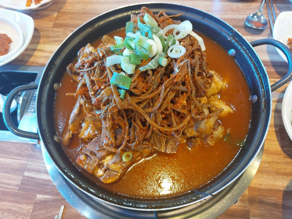 고구마순 감자탕 | 인스티즈