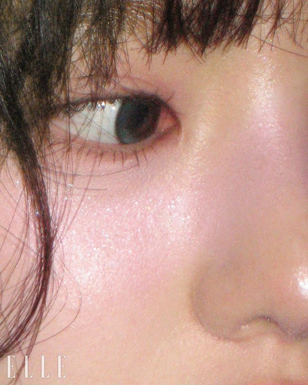 오늘 뜬 키키(KiiiKiii) 화보 스포 | 인스티즈