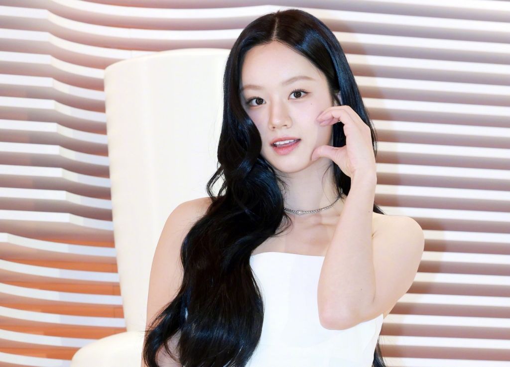 오늘자 설화수 행사 참석한 혜리 | 인스티즈