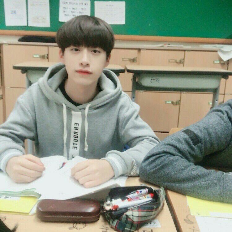 요즘 아이돌 과거사진 특징 | 인스티즈